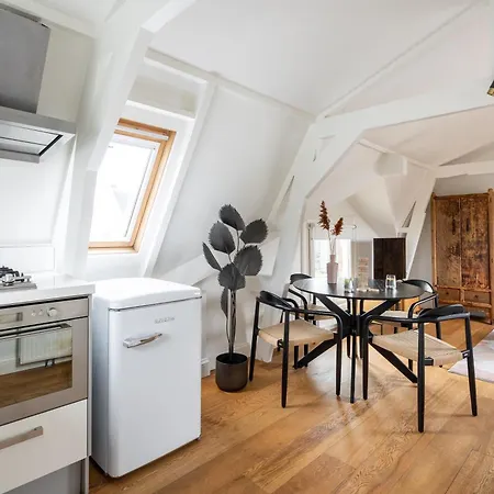 Apartmanhotel Numa Helmers 4*