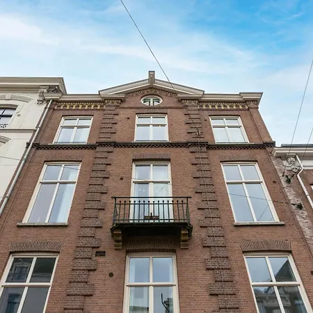 Numa Helmers 4*