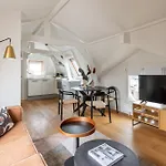 Numa Helmers Apartahotel