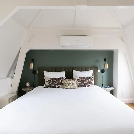 Numa Helmers Aparthotel