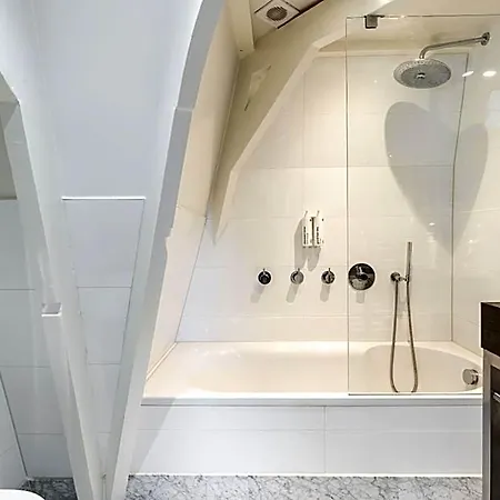 Numa Helmers Aparthotel Amsterdam
