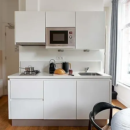 Numa Helmers 4*