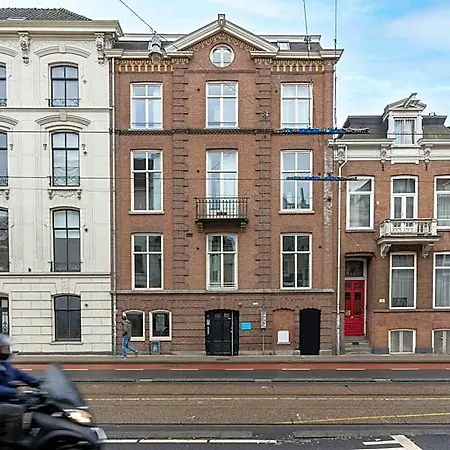Numa Helmers Aparthotel