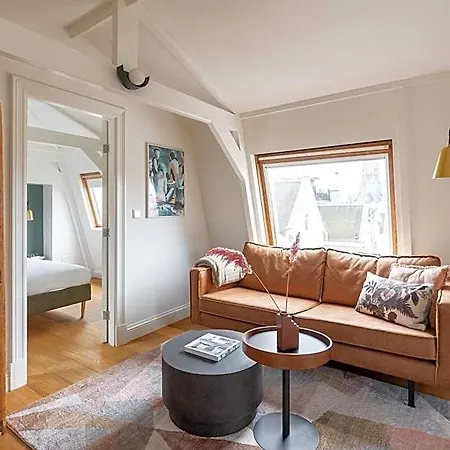Numa Helmers Aparthotel
