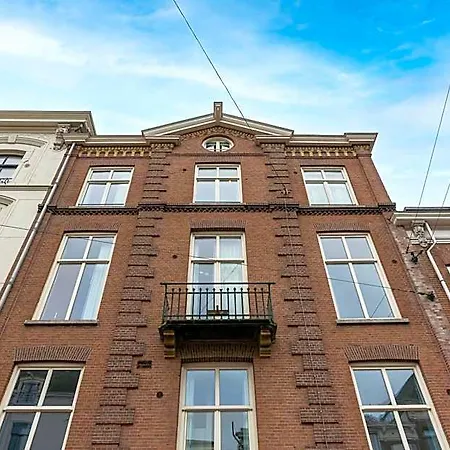 Numa Helmers Amsterdam