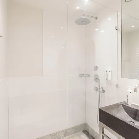 Numa Helmers Aparthotel Amsterdam