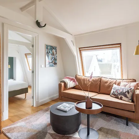 Vondelpark By Yays Aparthotel 4*