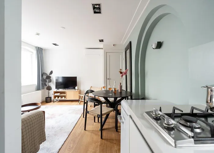 Numa Helmers 아파트호텔 4*