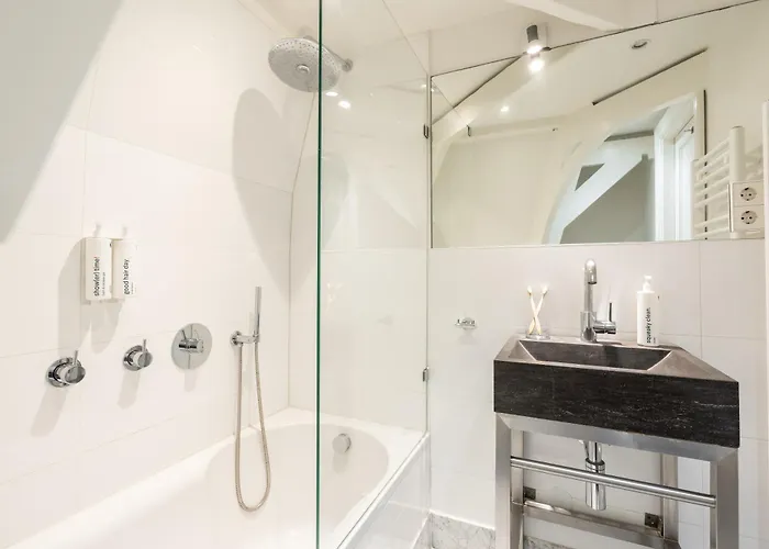 아파트호텔 Numa Helmers 4*