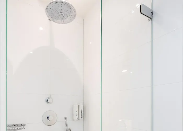 Numa Helmers 암스테르담