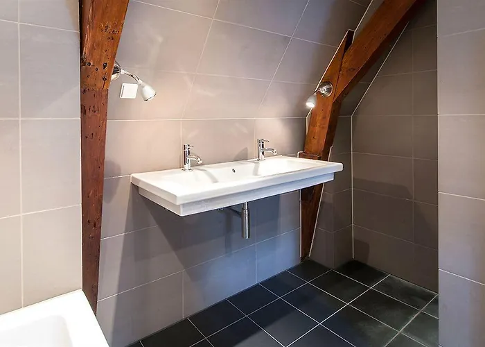 Numa Helmers 4* 암스테르담