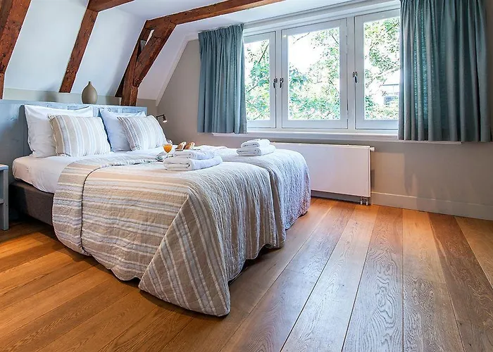 Numa Helmers 4* 암스테르담