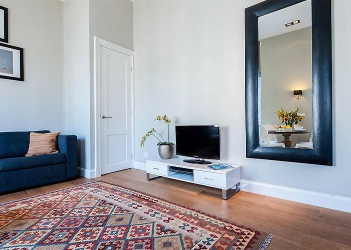 Numa Helmers אמסטרדם